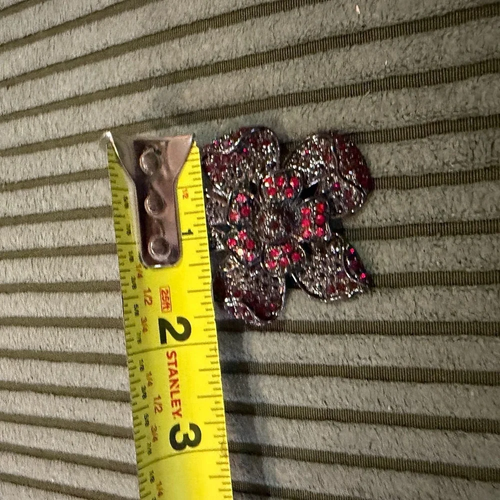 Red Rhinestone Flower Brooch Gunmetal Tone Floral Statement Pin‎